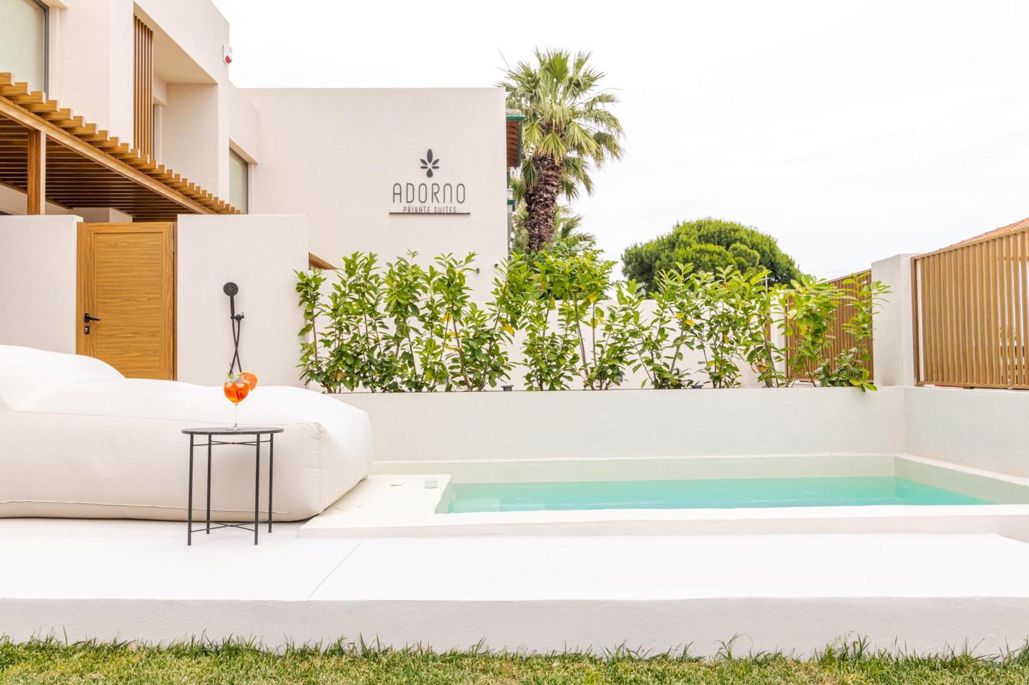 Adorno Private Suites Only Adults & Kids 12 Plus Nea Vrasna Bagian luar foto