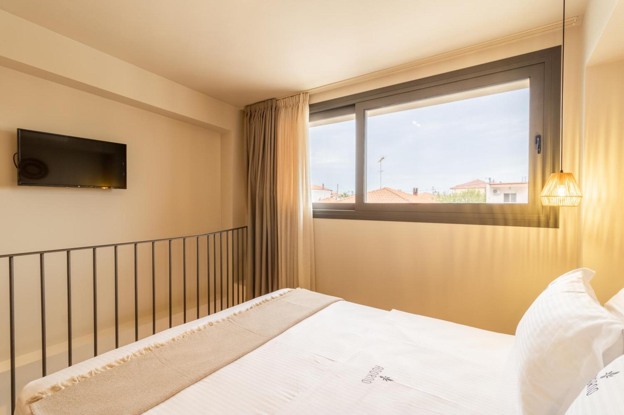 Adorno Private Suites Only Adults & Kids 12 Plus Nea Vrasna Bagian luar foto