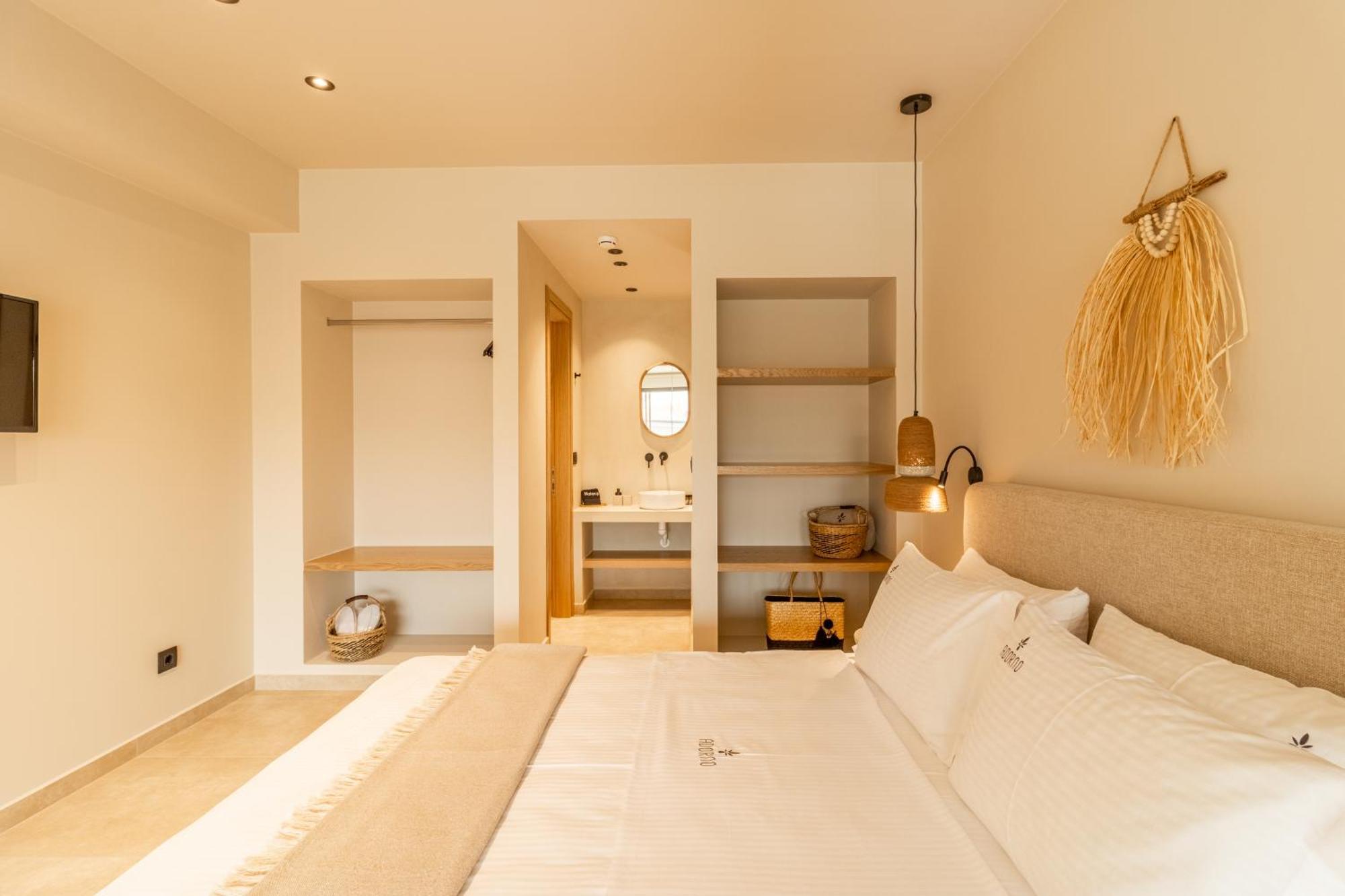 Adorno Private Suites Only Adults & Kids 12 Plus Nea Vrasna Bagian luar foto