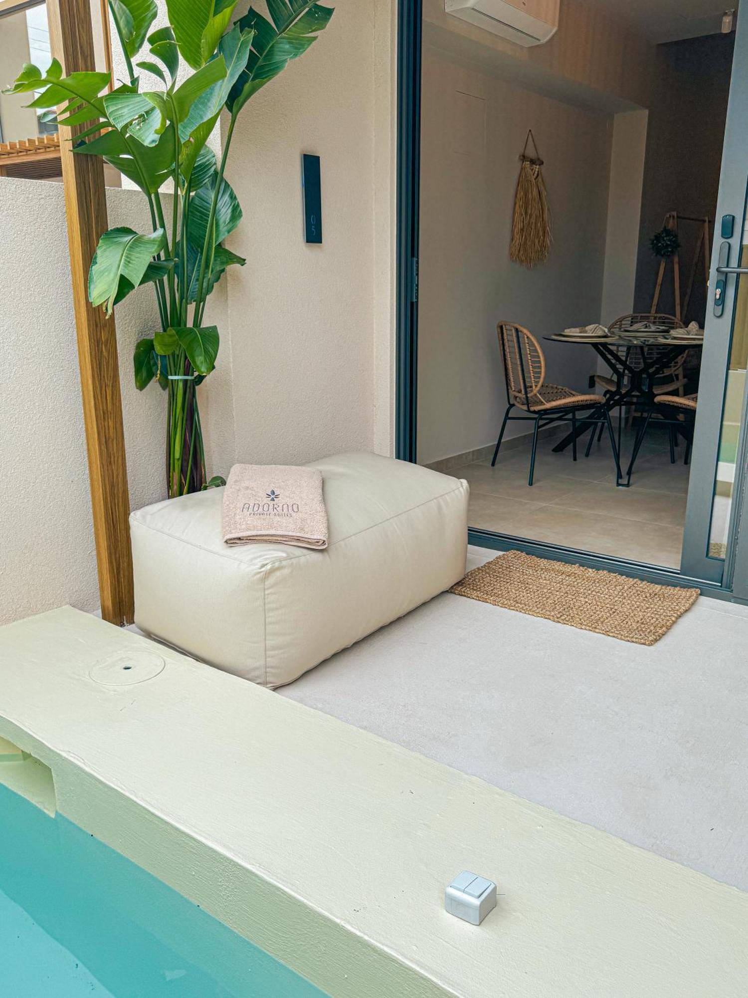 Adorno Private Suites Only Adults & Kids 12 Plus Nea Vrasna Bagian luar foto