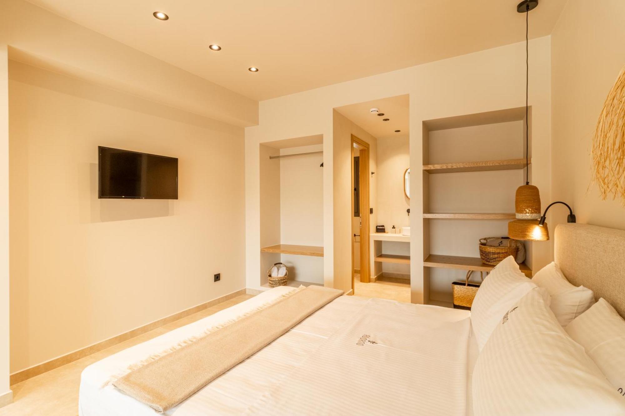 Adorno Private Suites Only Adults & Kids 12 Plus Nea Vrasna Bagian luar foto